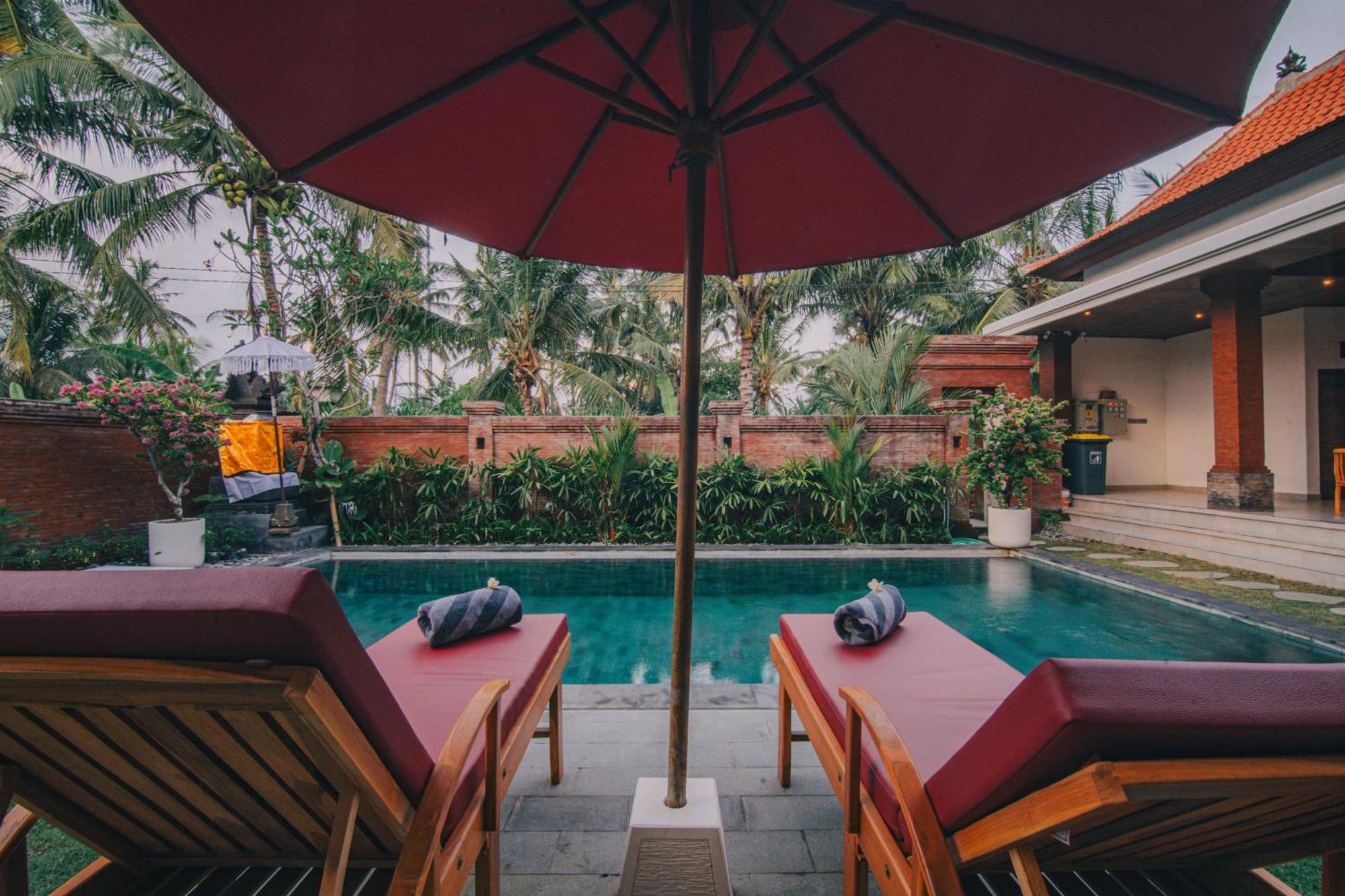Cucukan Beach Guest House Payangan Buitenkant foto