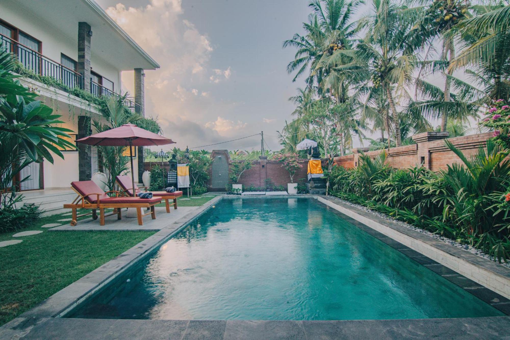 Cucukan Beach Guest House Payangan Buitenkant foto